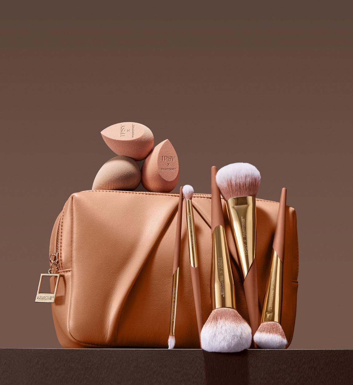 0404_IPSYxPANTONE_COVER_CARD_IMAGE