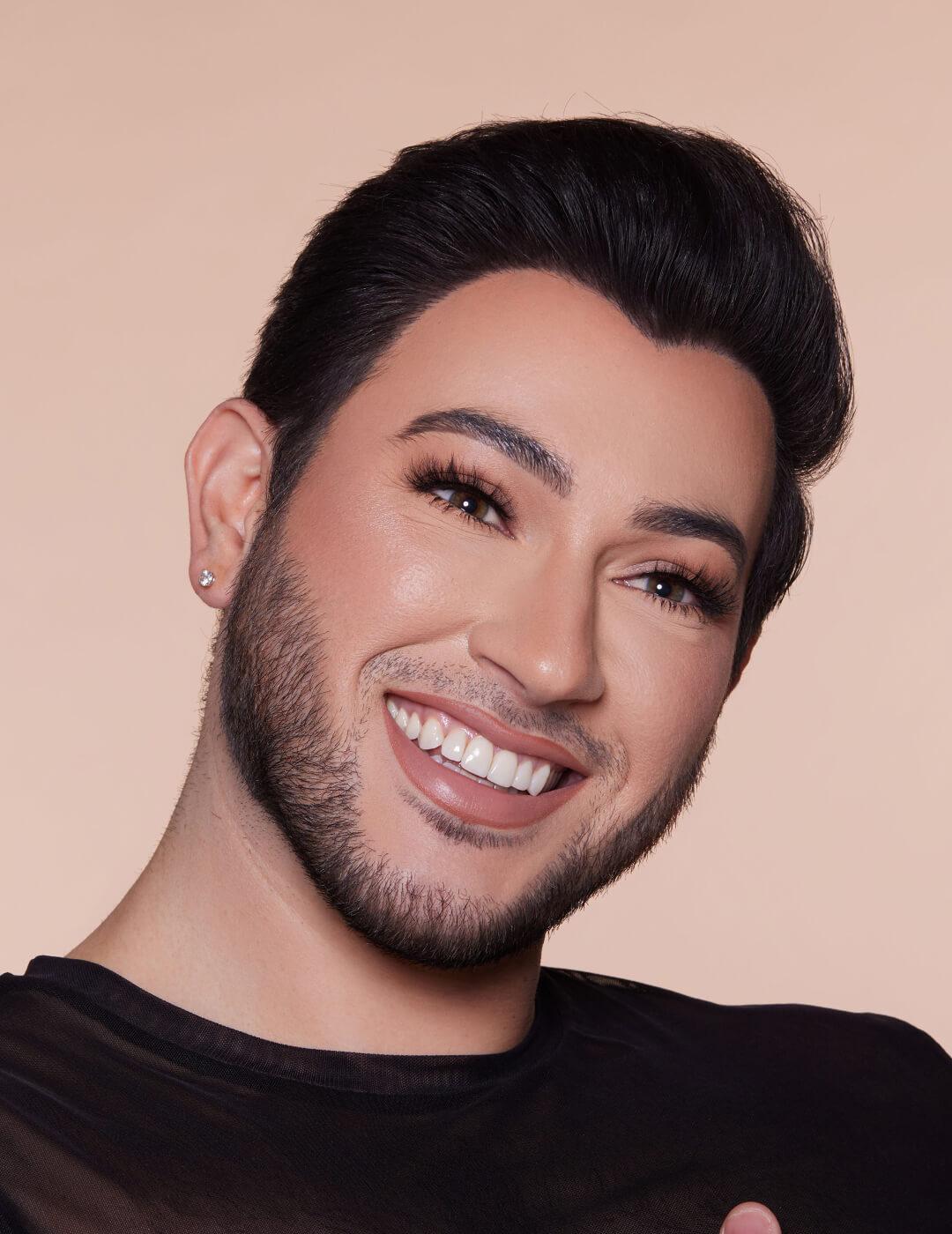 Studio portrait of Manny Gutierrez Mobile