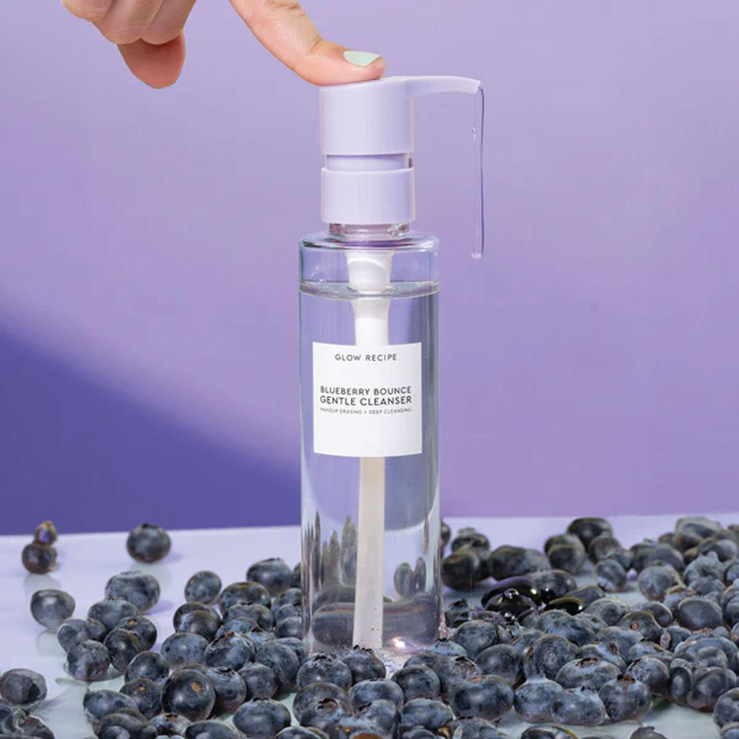 GLOW RECIPE Blueberry Bounce Gentle Cleanser Mobile